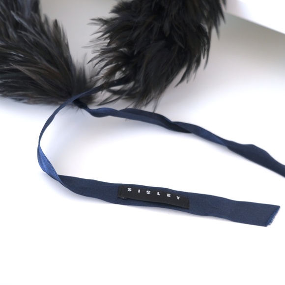 Sisley Black Feather Boa - Picture 6 of 6